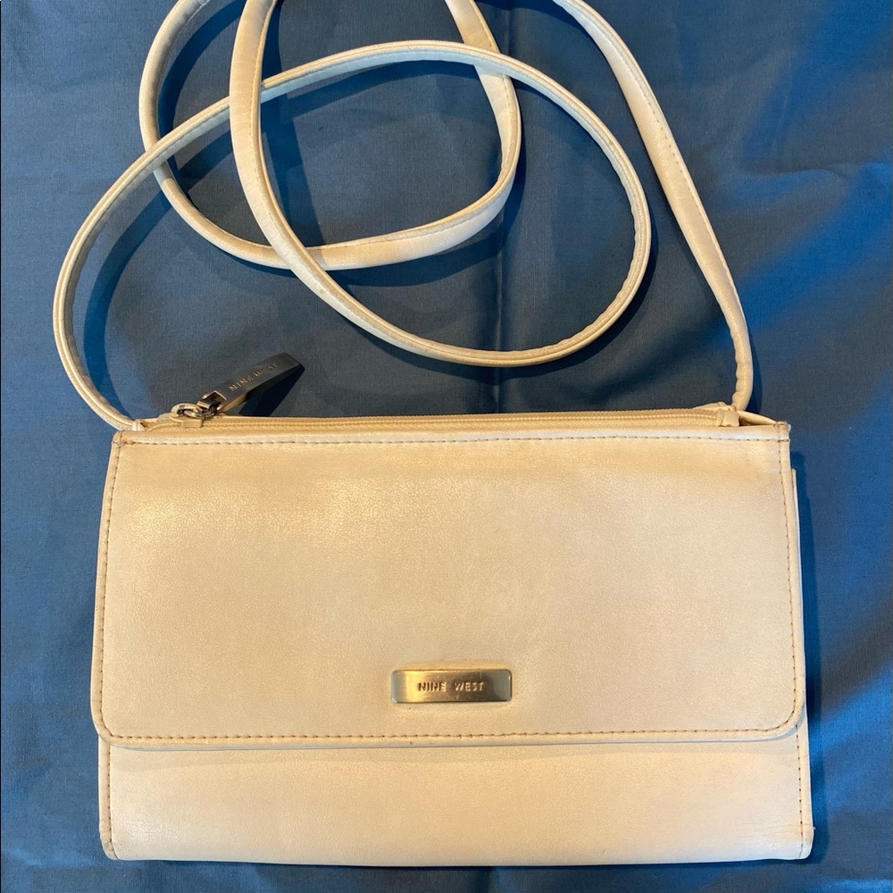 Nine West White Wallet/Clutch/Cross Over Multi Pocket Bag